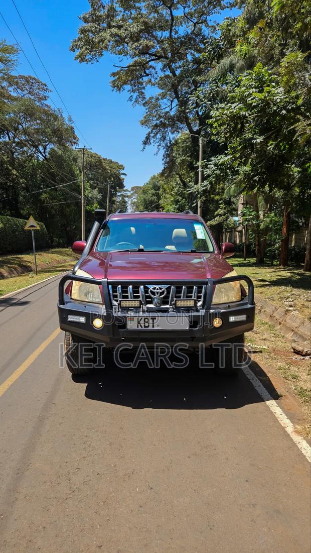 Toyota Land Cruiser 3.0 D-4D C 2006 Maroon