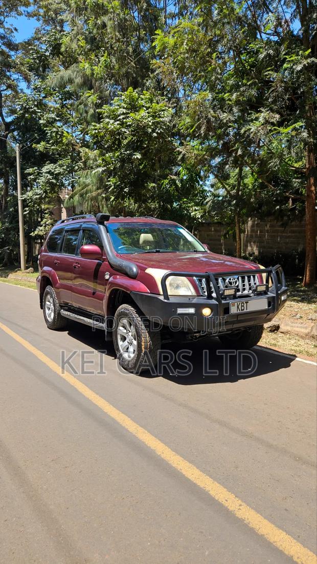 Toyota Land Cruiser 3.0 D-4D C 2006 Maroon