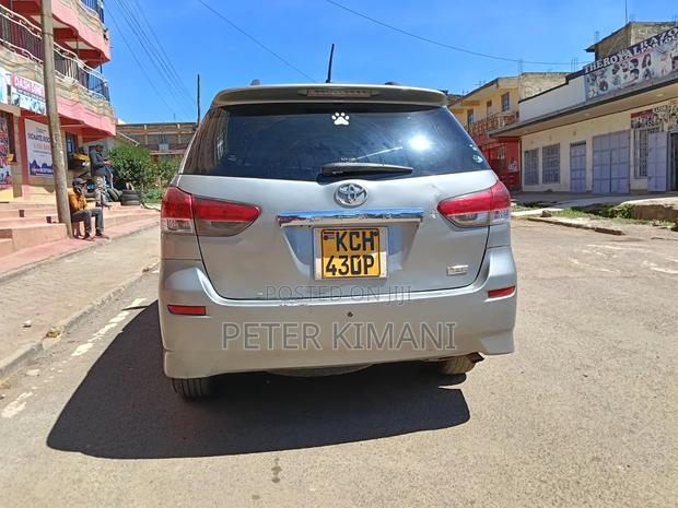 Toyota Wish 2009 Gray