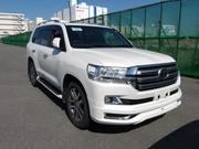 Toyota Land Cruiser 4.6 V8 ZX 2020 White for sale