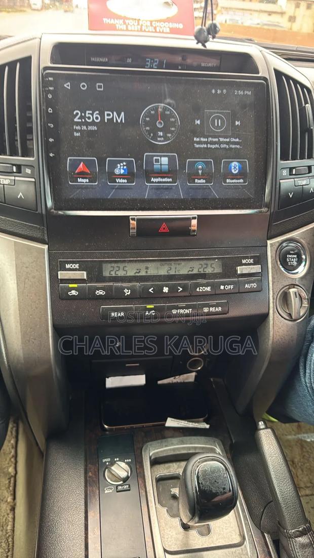 Toyota Land Cruiser 2008 White