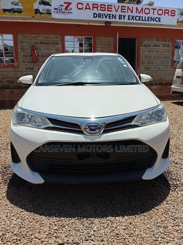 Toyota Corolla Fielder 1.5 Petrol AWD 2018 White