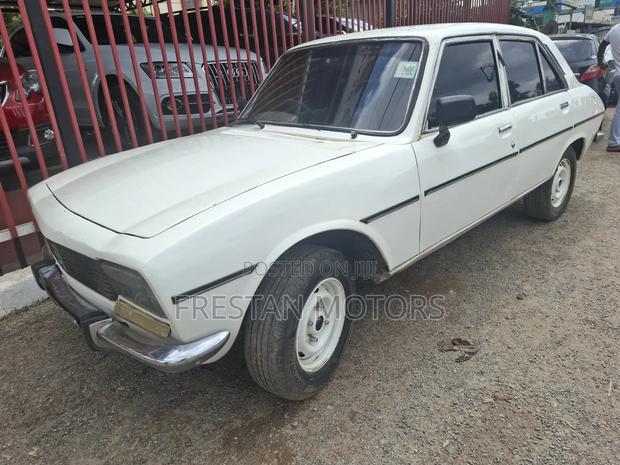 Peugeot 504 1997 White