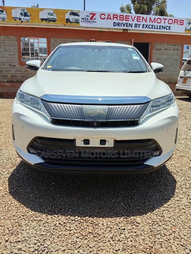 Toyota Harrier 2019 White