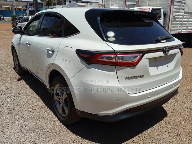 Toyota Harrier 2019 White