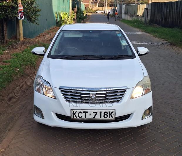 Toyota Premio 1.8 FWD 2013 White