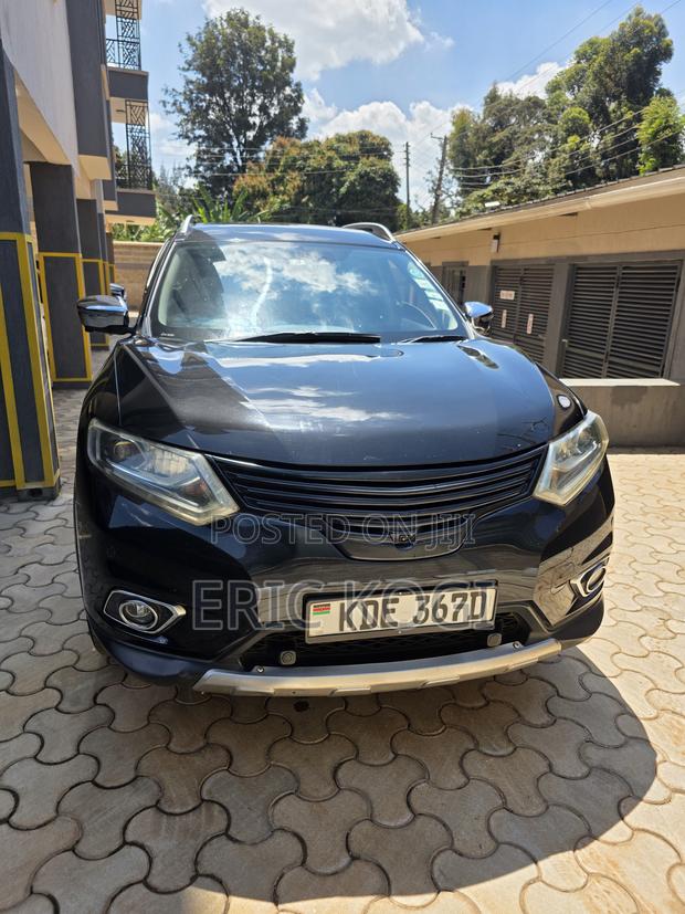 Nissan X-Trail SV Premium 2014 Black