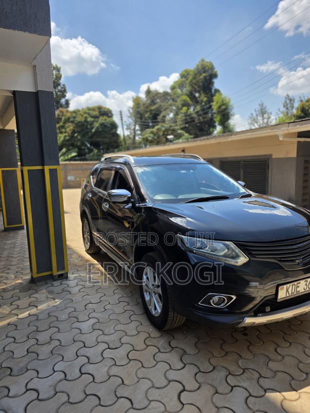 Nissan X-Trail SV Premium 2014 Black