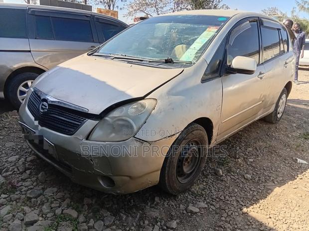 Toyota Corolla Spacio 2003 Beige