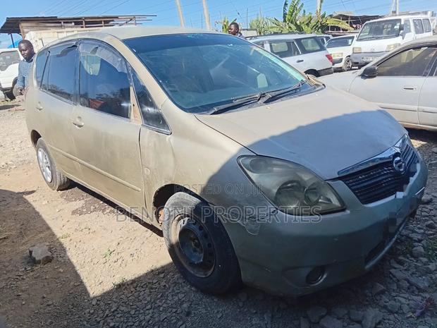 Toyota Corolla Spacio 2003 Beige
