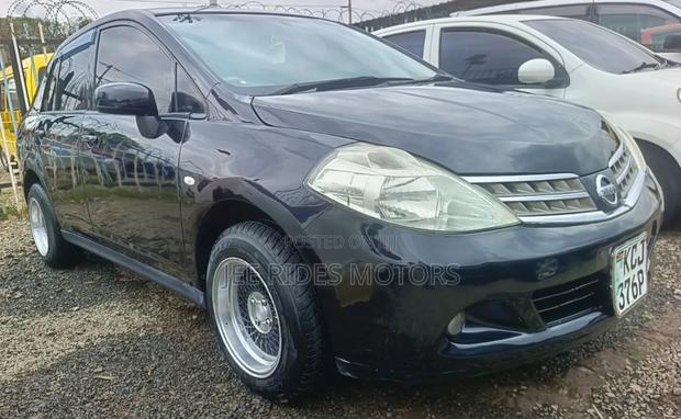 Nissan Tiida 2009 Matt Black
