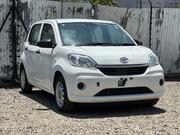 Toyota Passo 1.0 FWD 2019 White for sale