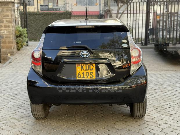 Toyota Aqua 2013 Black