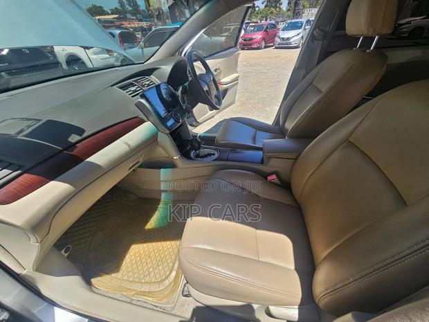 Toyota Premio 2.0 FWD 2010 Silver