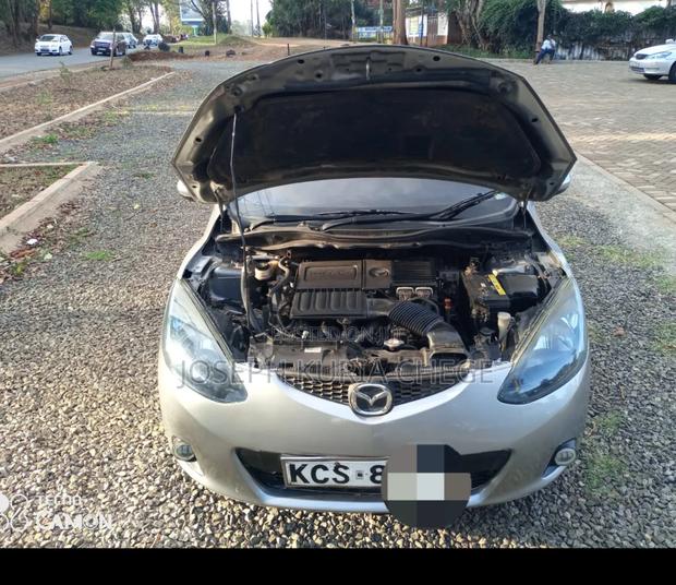 Mazda Demio 2012 Silver