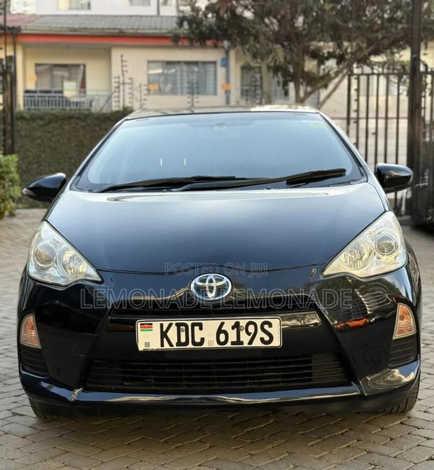 Toyota Aqua 2013 Black