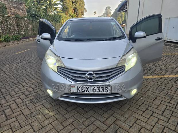 Nissan Note 2013 Silver