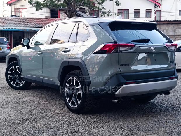 Toyota RAV4 Adventure 2019 Gray
