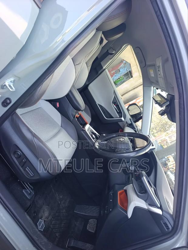Toyota RAV4 Adventure 2019 Gray