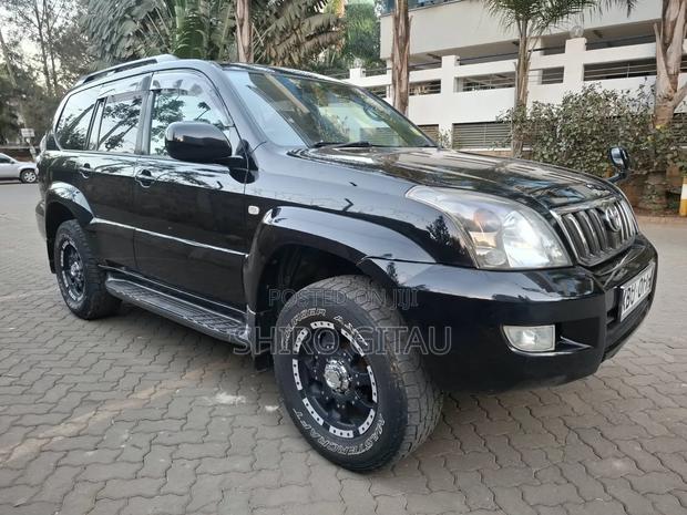 Toyota Land Cruiser Prado 2006 Black