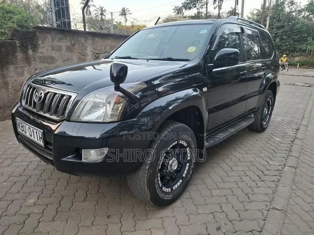 Toyota Land Cruiser Prado 2006 Black