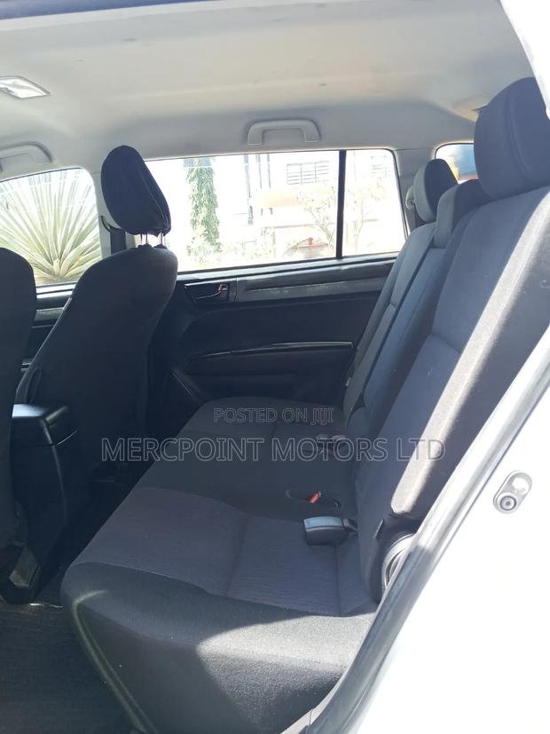 Toyota Corolla Fielder 2019 Silver