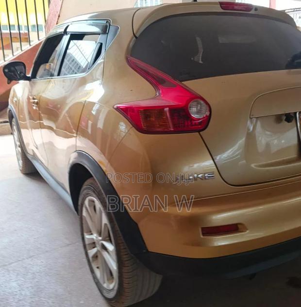 Nissan Juke 2012 Gold