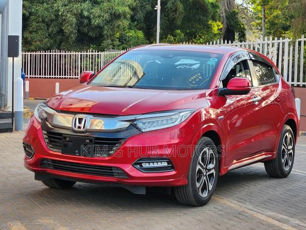 Honda Vezel 1.5 Hybrid 4WD 2019 Red