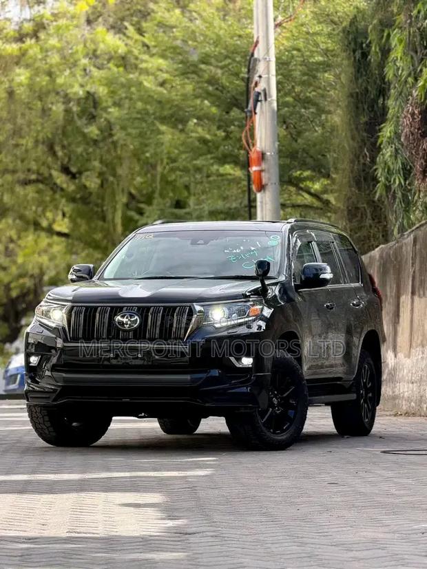 Toyota Land Cruiser Prado 2.8 2020 Black