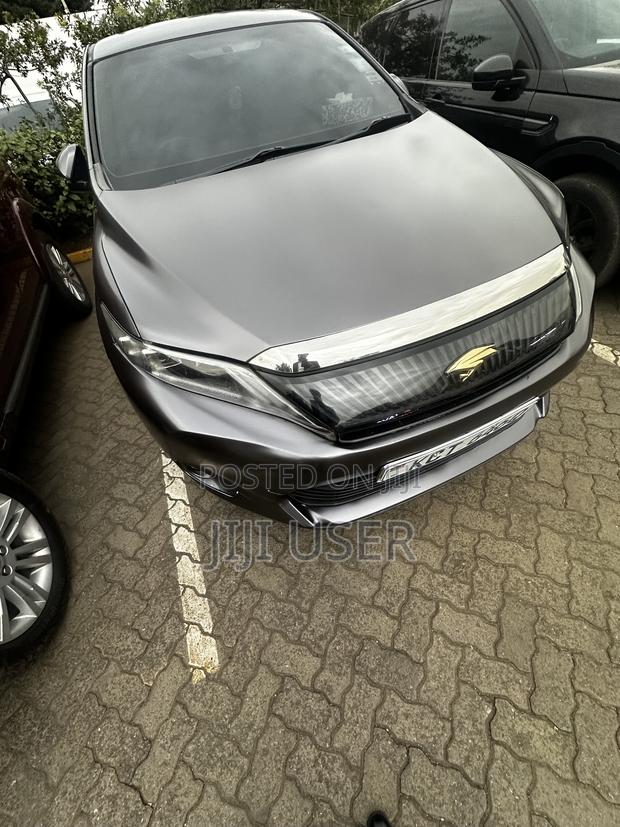 Toyota Harrier 2.0 2014 Gray