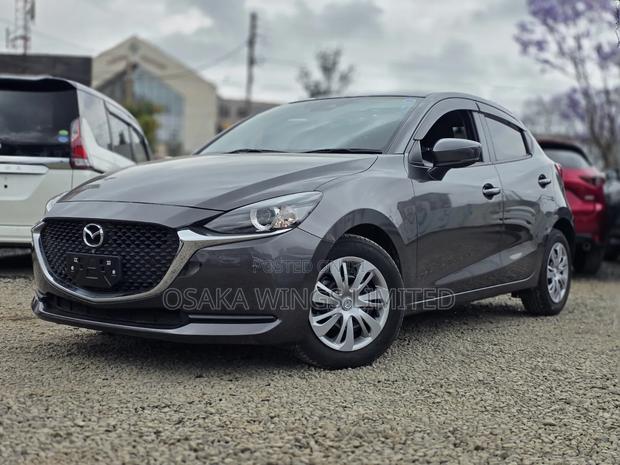Mazda 2 2019 Gray