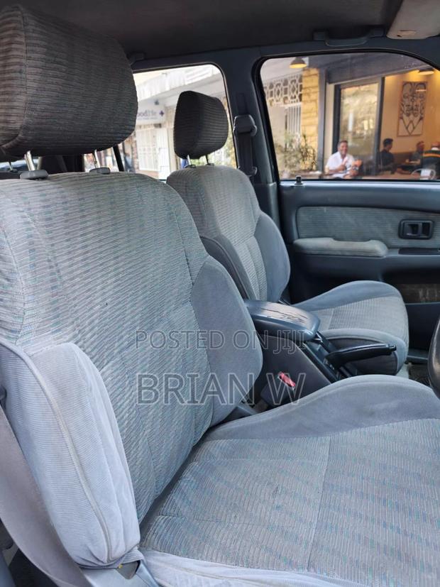 Toyota Hilux Surf 2005 Purple
