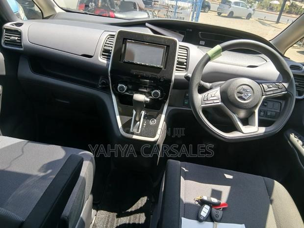 Suzuki Landy 2019 Silver