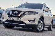 Nissan X-Trail 2.0 Petrol AWD 2017 White for sale