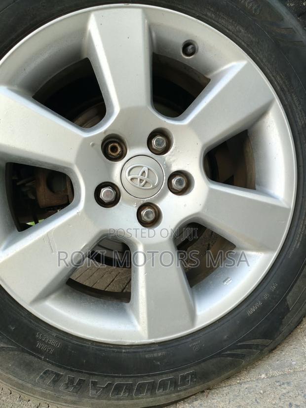 Toyota Harrier 2008