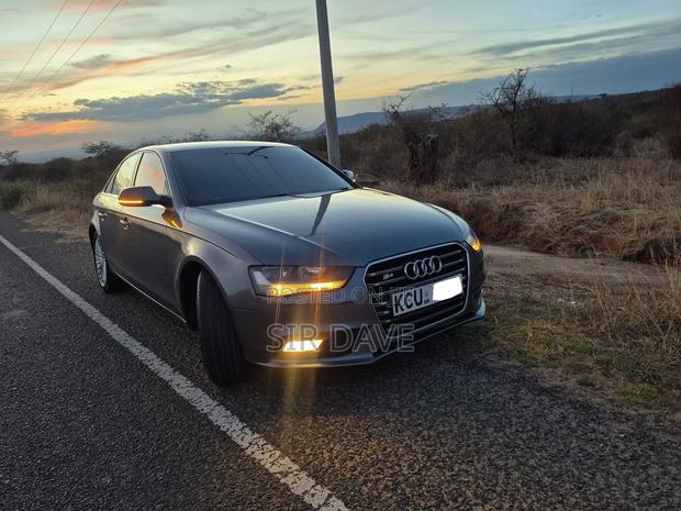 Audi A4 1.8 TSFI Automatic 2012 Gray
