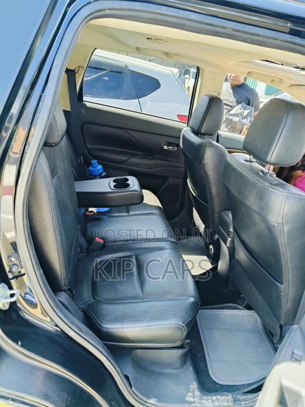 Mitsubishi Outlander ES 4dr SUV (2.4L 4cyl CVT) 2014 Blue