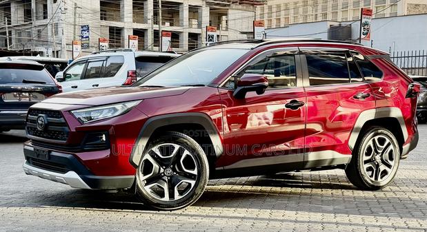 Toyota RAV4 Adventure 2019 Red