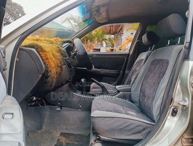 Toyota Carina 1.5 FWD Sedan 2001 Silver