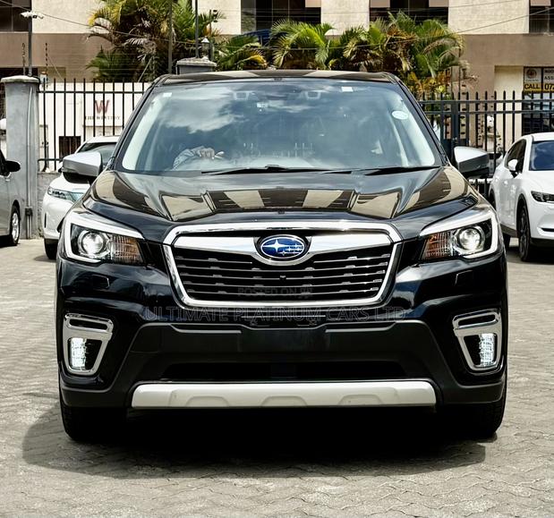Subaru Forester Premium AWD 2019 Black