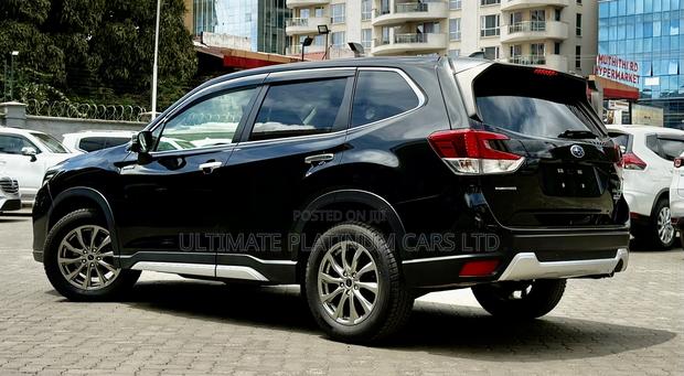 Subaru Forester Premium AWD 2019 Black