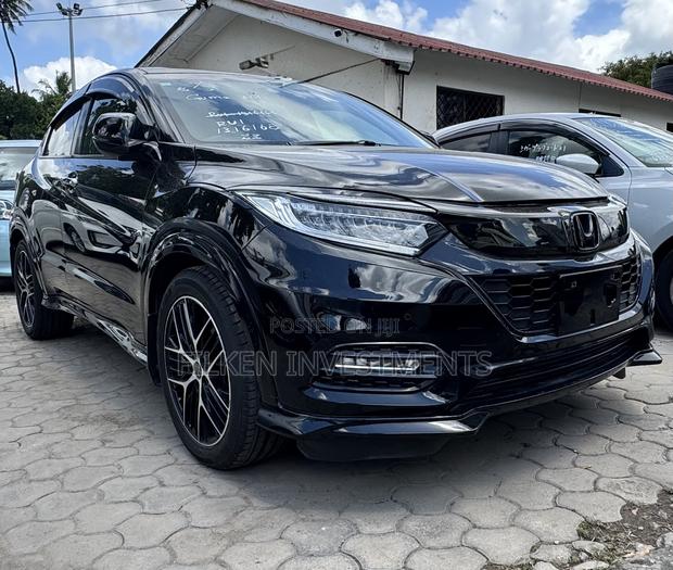 Honda Vezel 1.5 4WD 2020 Black
