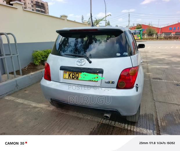 Toyota IST 2006 White