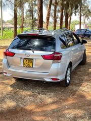 Toyota Corolla Fielder 2015 Silver for sale