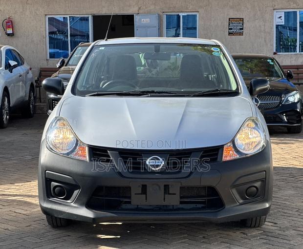 Nissan Advan 2019 Silver