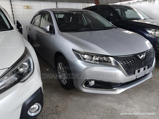 Toyota Allion 2018 Silver