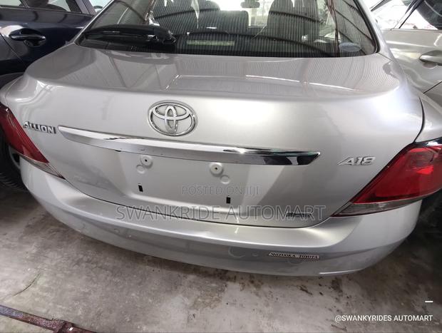 Toyota Allion 2018 Silver
