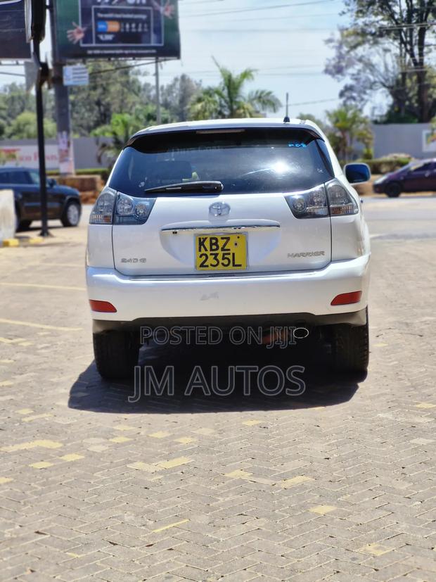 Toyota Harrier 2.4 2007 White