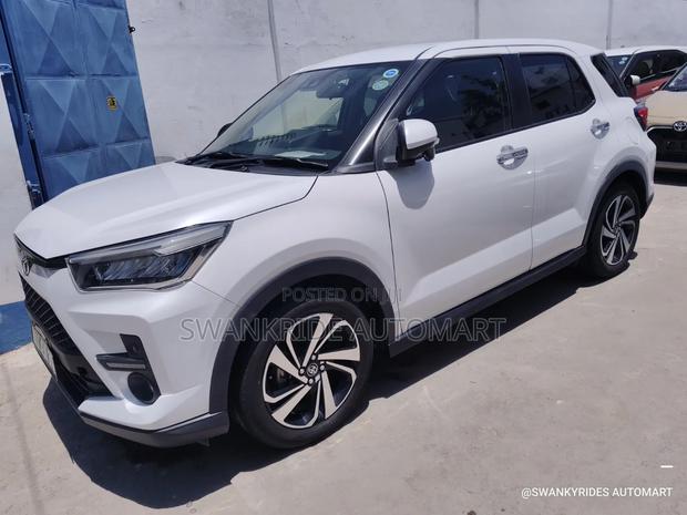 Toyota Raize 1.0 AWD 2021 White