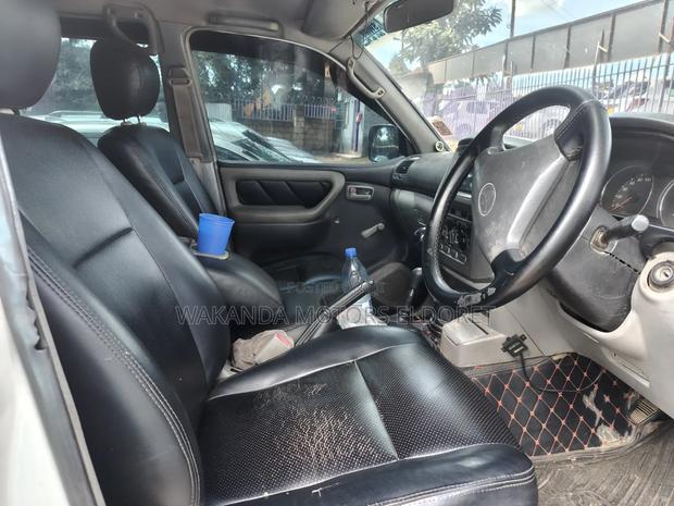 Toyota Land Cruiser Prado 4.0 V6 3dr 2004 White